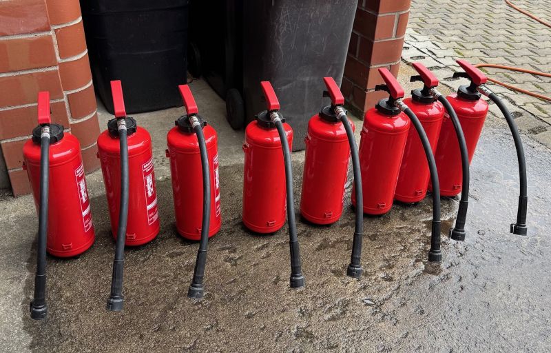 𝗘𝗿𝗳𝗼𝗹𝗴𝗿𝗲𝗶𝗰𝗵𝗲 𝗕𝗿𝗮𝗻𝗱𝘀𝗰𝗵𝘂𝘁𝘇𝗵𝗲𝗹𝗳𝗲𝗿-𝗦𝗰𝗵𝘂𝗹𝘂𝗻𝗴 𝗯𝗲𝗶 𝗱𝗲𝗿 𝗿𝗲𝗱-𝗨 🔥